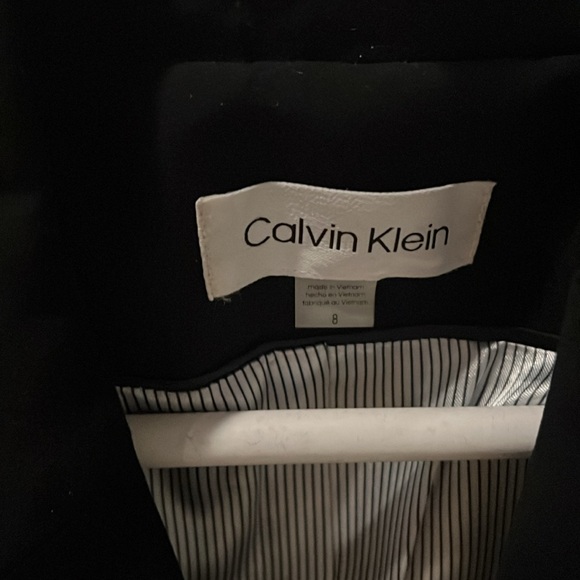 Calvin Klein navy pantsuit. Women’s size 8. - Picture 2 of 5